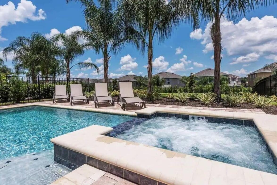 Gorgeous Home W Game Room Heated Pool Spa Orlando Exteriör bild